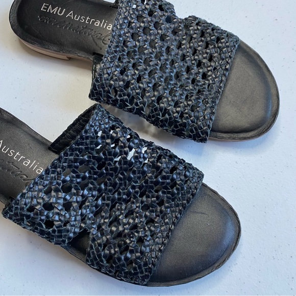 EMU Australia Size 8 Kadina Black Woven Leather Peep-toe Slip-on Flip Sandal - Picture 2 of 5
